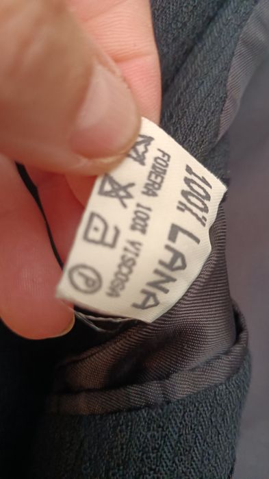 Czarna włoska marynarka r. XL