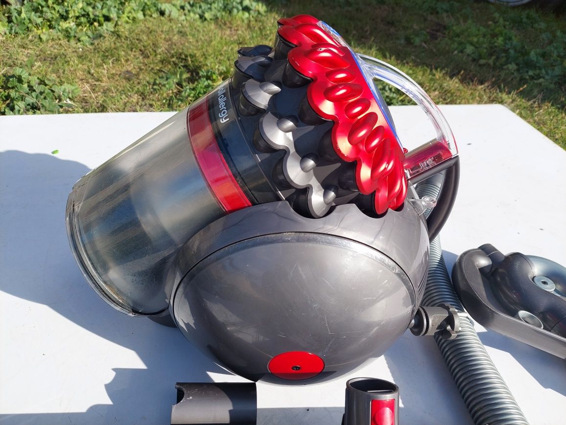 Odkurzacz dyson big ball allergy