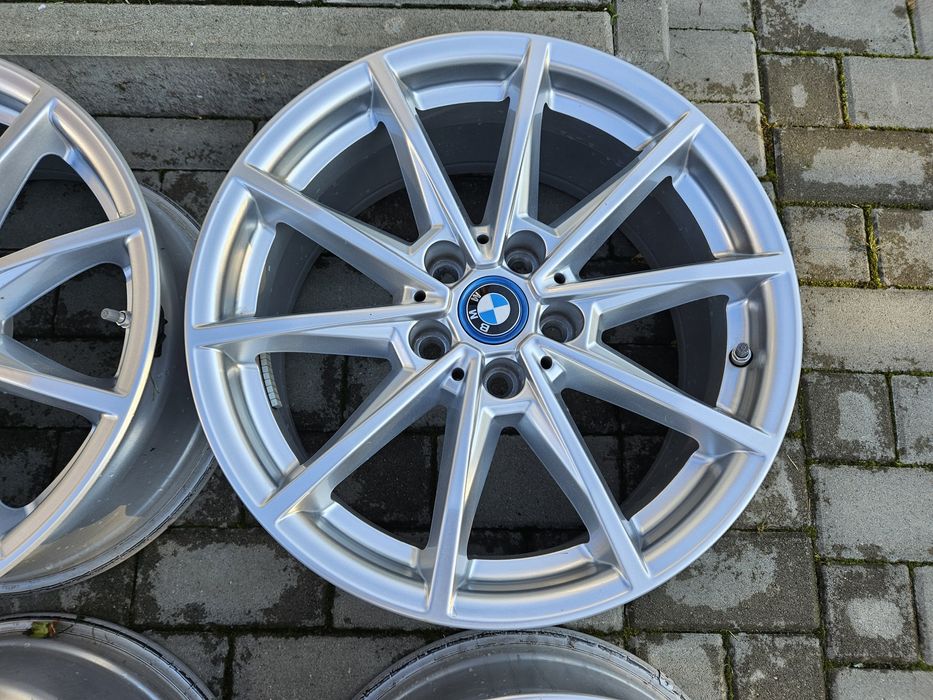 Felgi 7.5Jx17" 5x112 ET30 BMW G26 i4 G22 G23 F40  X1 U11 Audi A4 B8 B9
