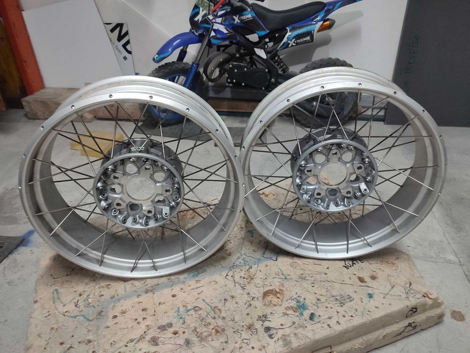 Jantes de raios, Transmissão BMW R1200 e 1250GS, GSA a partir de 2013