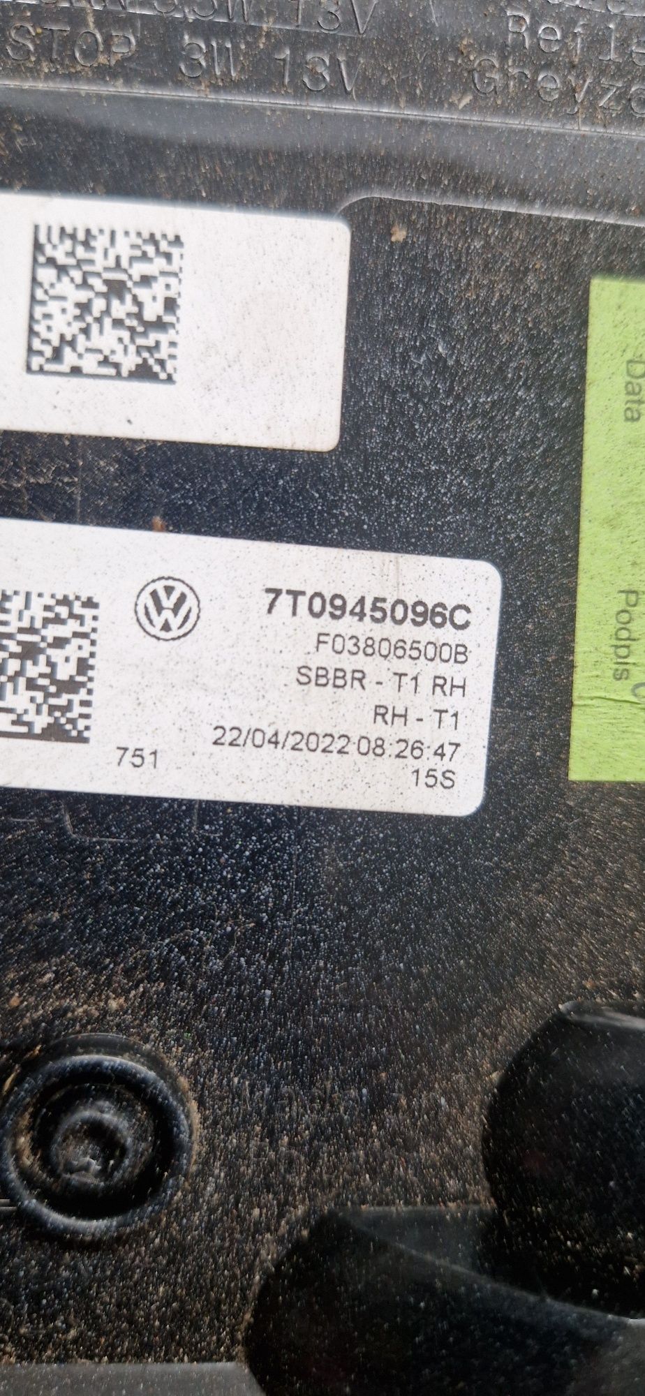 Lampa tyl tylna prawa vw t7 multivan