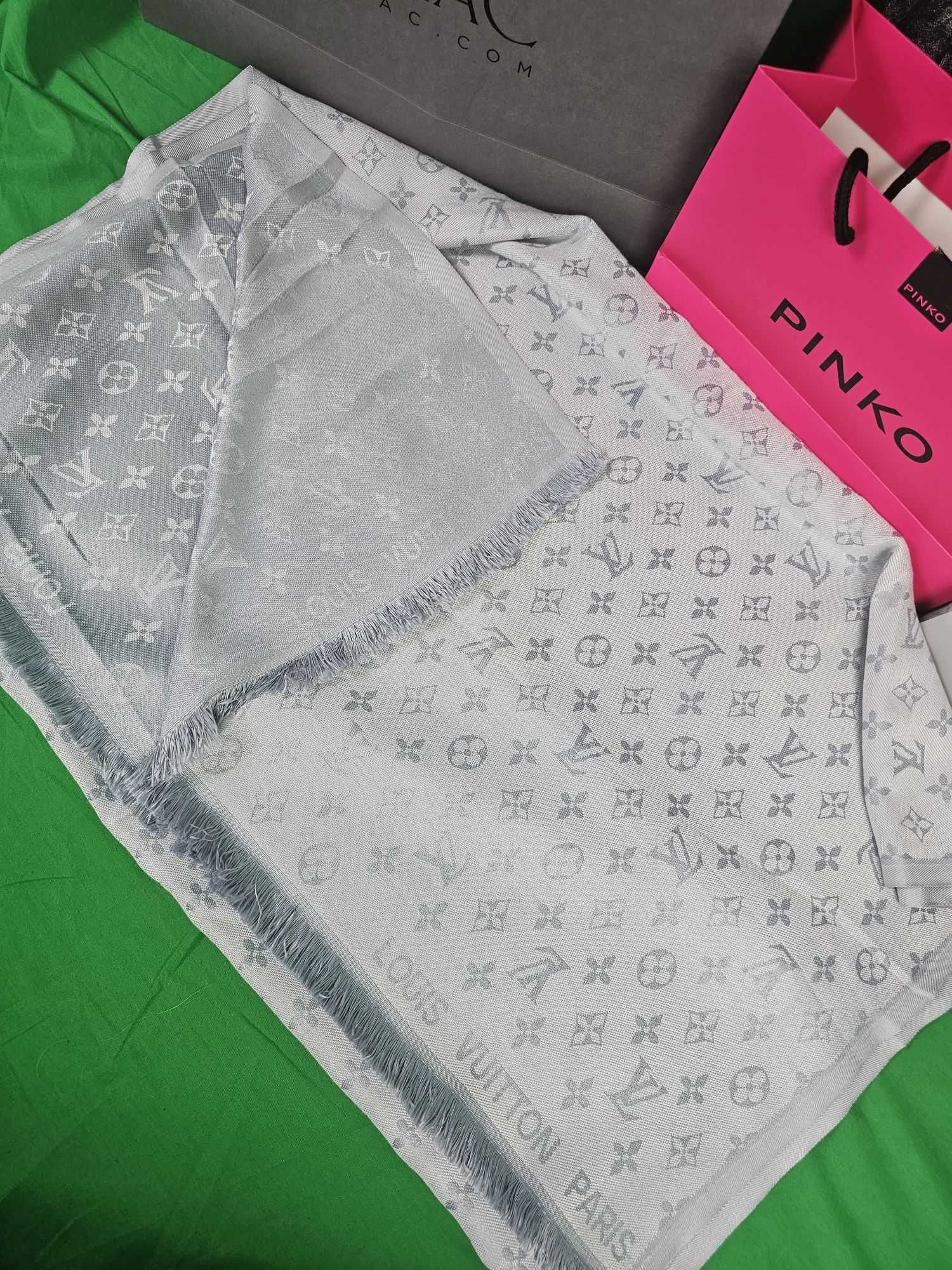 Szalik chusta Louis Vuitton LV nowość logowane bawelna Gucci unisex