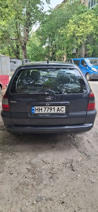 Опель вектора В 2.0 дизель