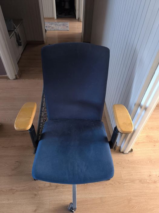 Sprzedam Fotel Biurowy