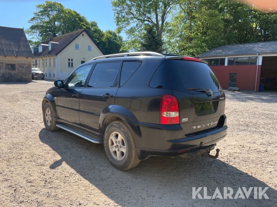 SsangYong Rexston 2.7