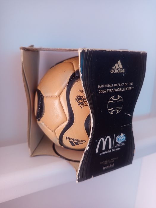 Vintage Kolekcjonerska piłka miniaturka colab adidas & Mc Donald's