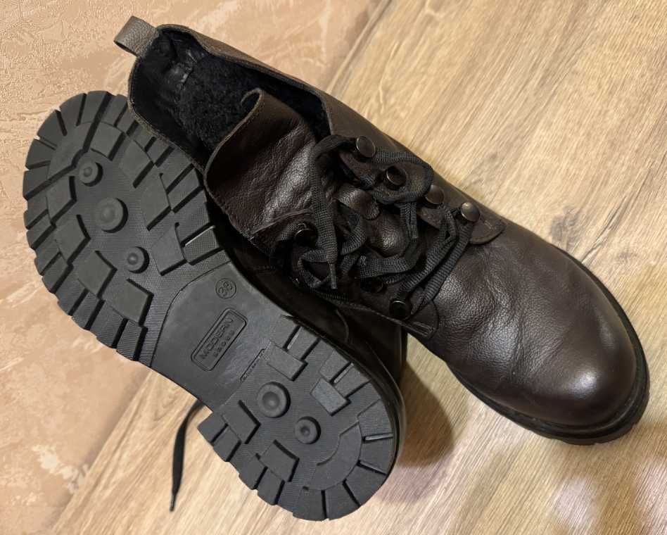 Жіночі черевики MIDA 240008(633Ш), коричневі, розм.38, стан ідеальний