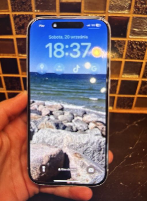 iPhone 15 stan bardzo dobry