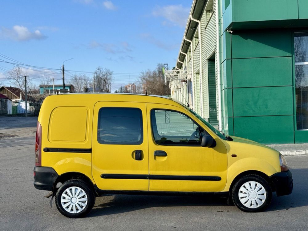 Продам RENAULT Kengoo