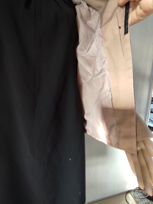 Żakiet, marynarka damska firmy Body Flirt roz xl, beżowa z czarnymi