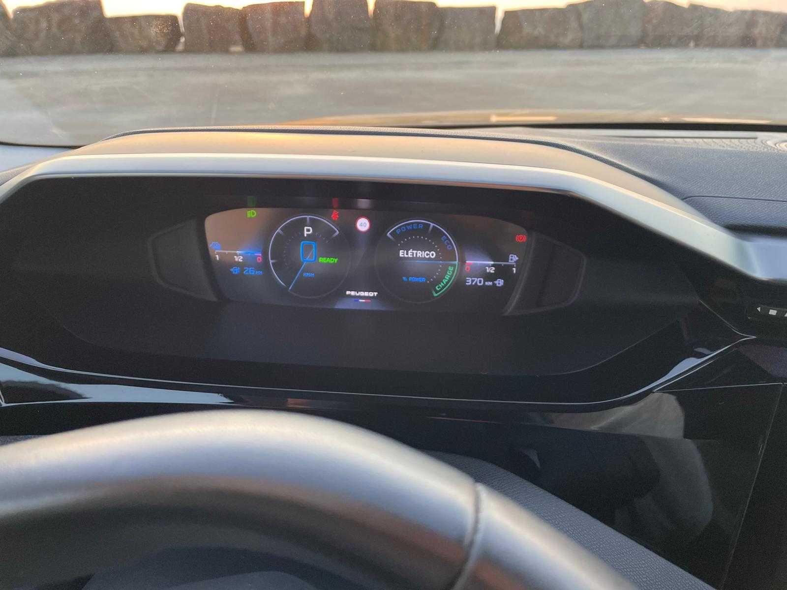 Peugeot 308 Hibrido plug-in a gasolina