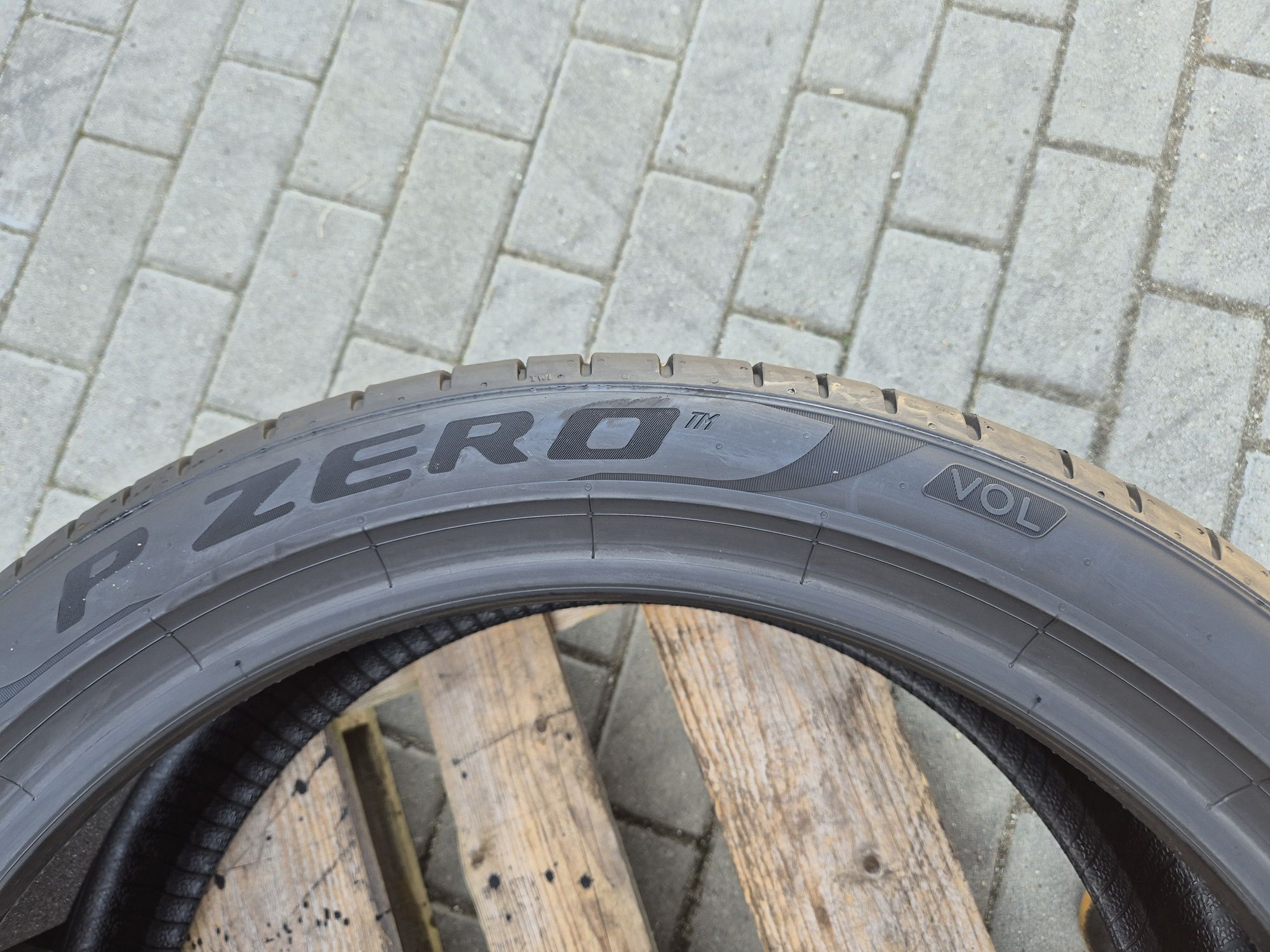 255/45/21 102V Pirelli P zero jak nowe 2023.r homologacja VOL