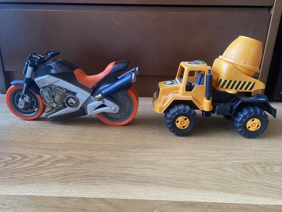 Moto e Camião Road Works - Conjunto de Brinquedos para Crianças