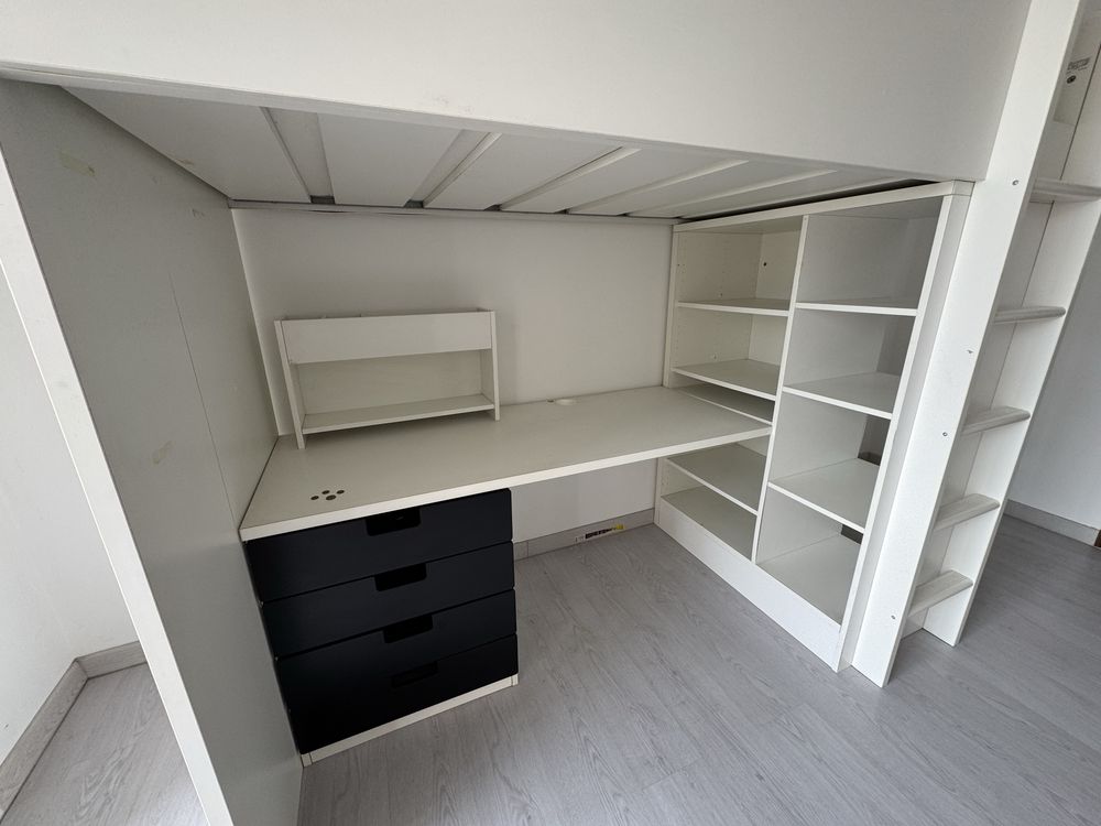 Vendo Cama Alta, escritório com 4 gavetas com colchão novo