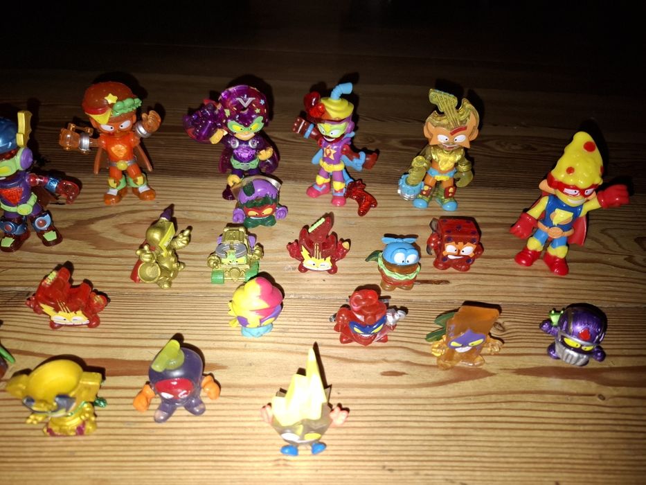 Super zings neon blast plus 120 figurek i inne
