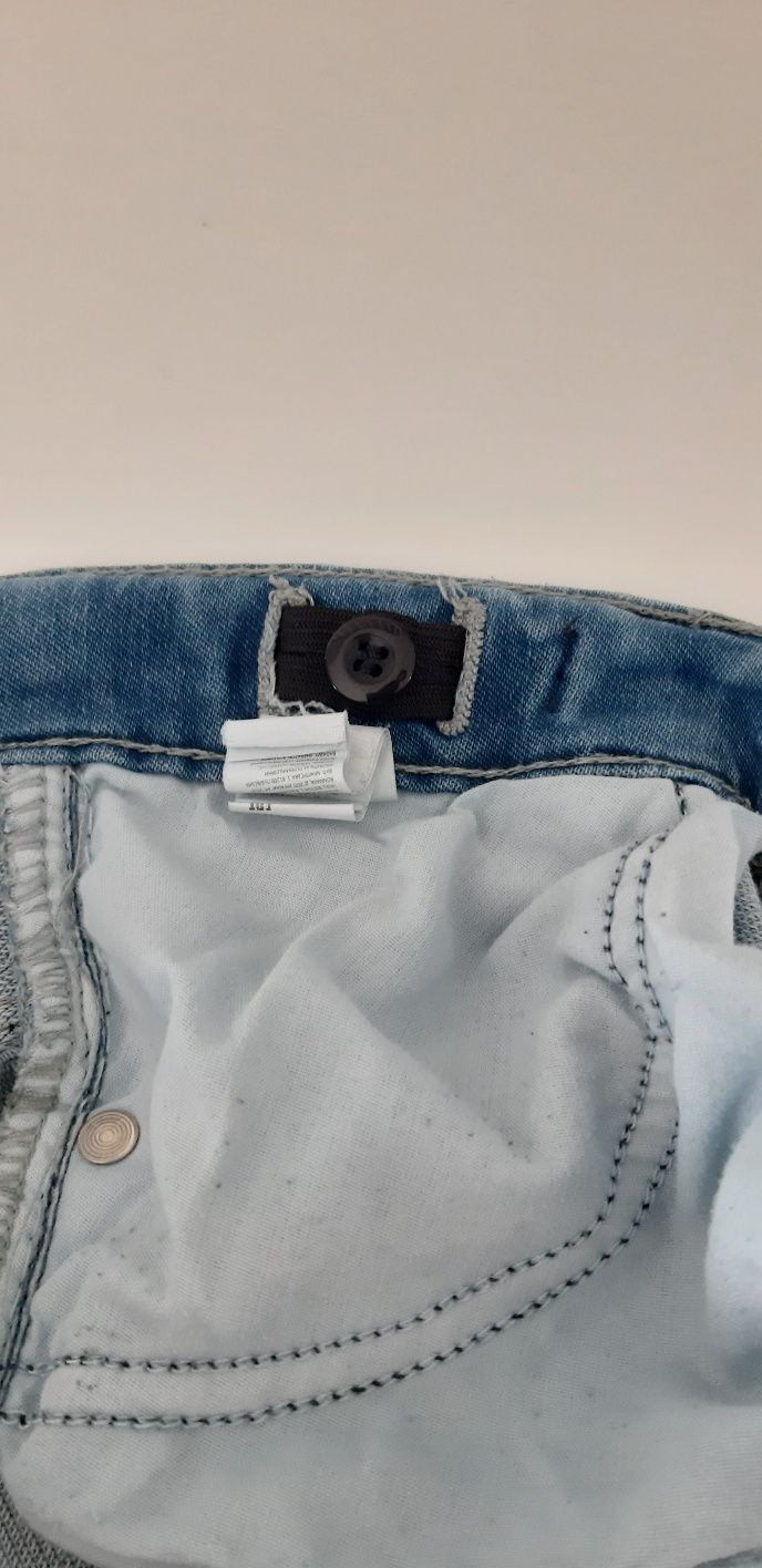 Spodnie chłopięce reserved jeansowe 146cm