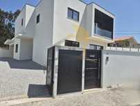 Moradia T3 +1