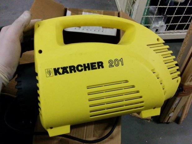 KARCHER 201 z lancą do mycia, sprawny ale cieknacy