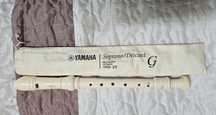 Flet prosty Yamaha YRS-23 Uczniowski Szkolny  na muzykę