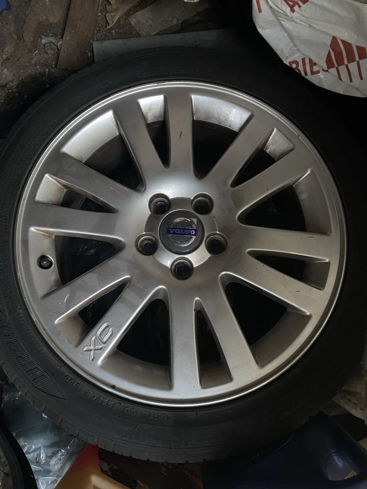 Komplet kół felgi opony volvo v70 xc70 225/45 r17