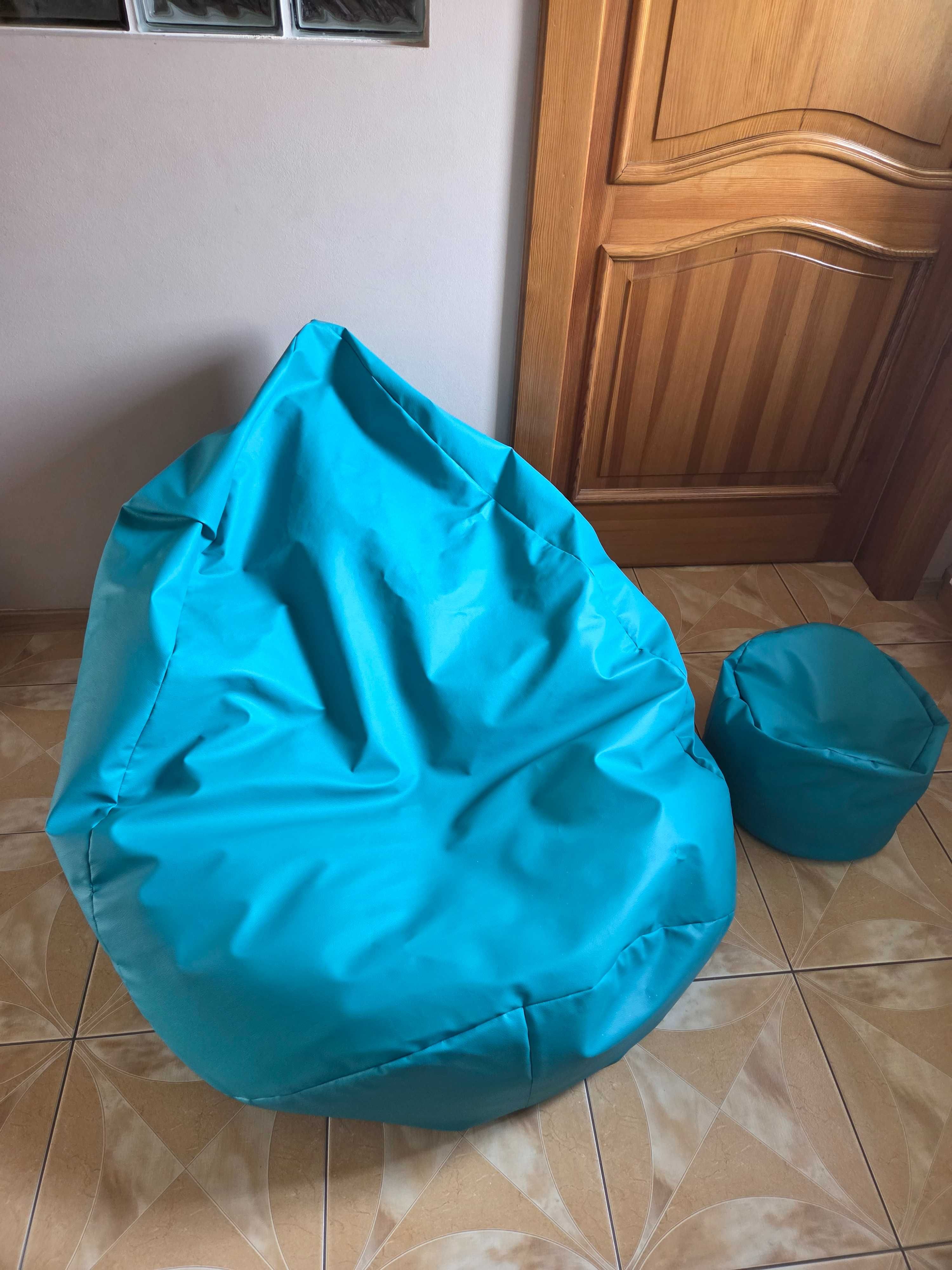 Pufa dla dzieci z podnóżkiem