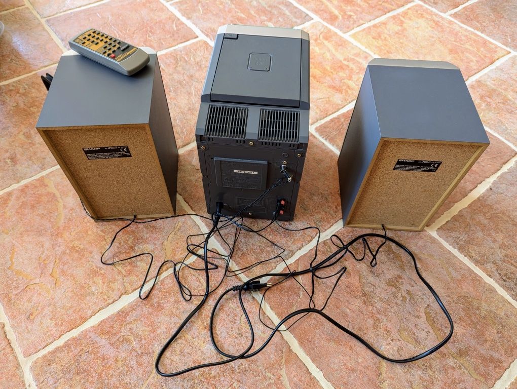 Stara wieża/ radio CD magnetofon Sharp XL-40 Micro Component System