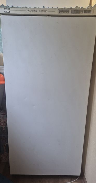 Морозильна камера, морозилка Bosh