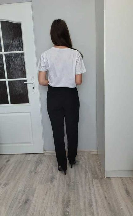 Czarne spodnie *XL
