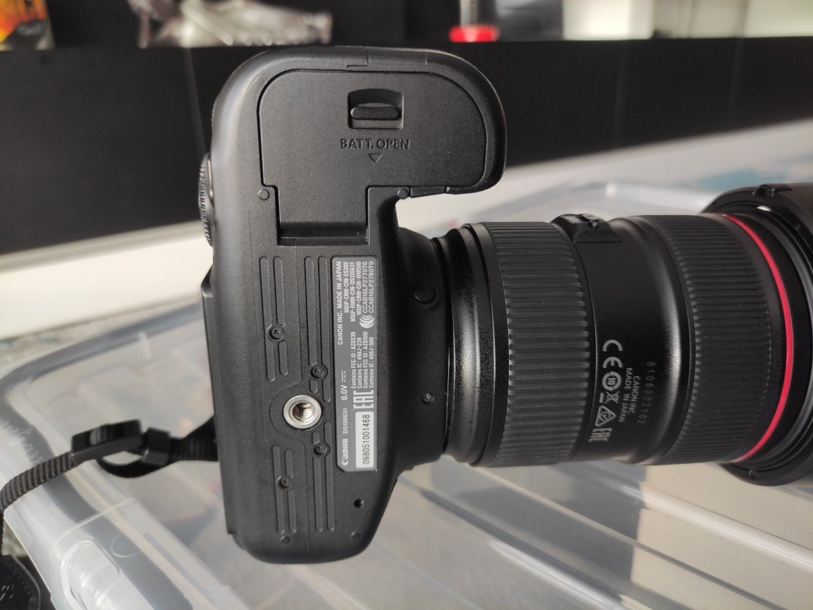 Canon DSLR 6D Mark II - Sem reparos