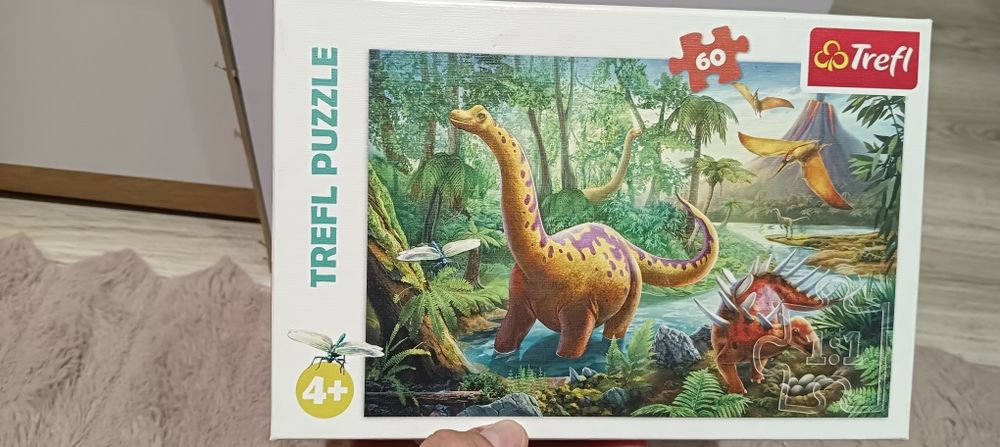 Puzzle Trefl 4+ dinozaury 60 elementów