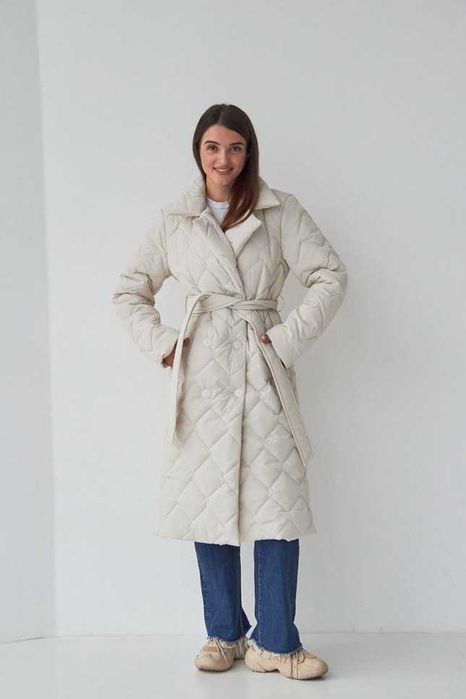 Стьобане пальто MEJOR молочного кольору в розмірі S