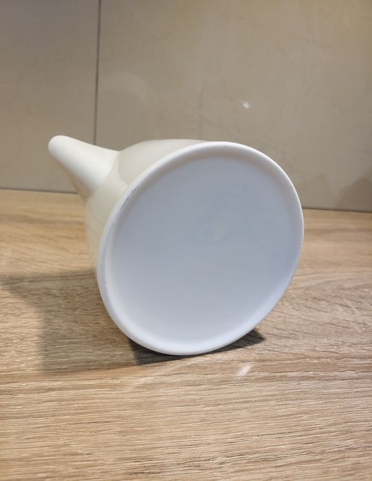 Dzbanek dzbanuszek mlecznik 400ml biały