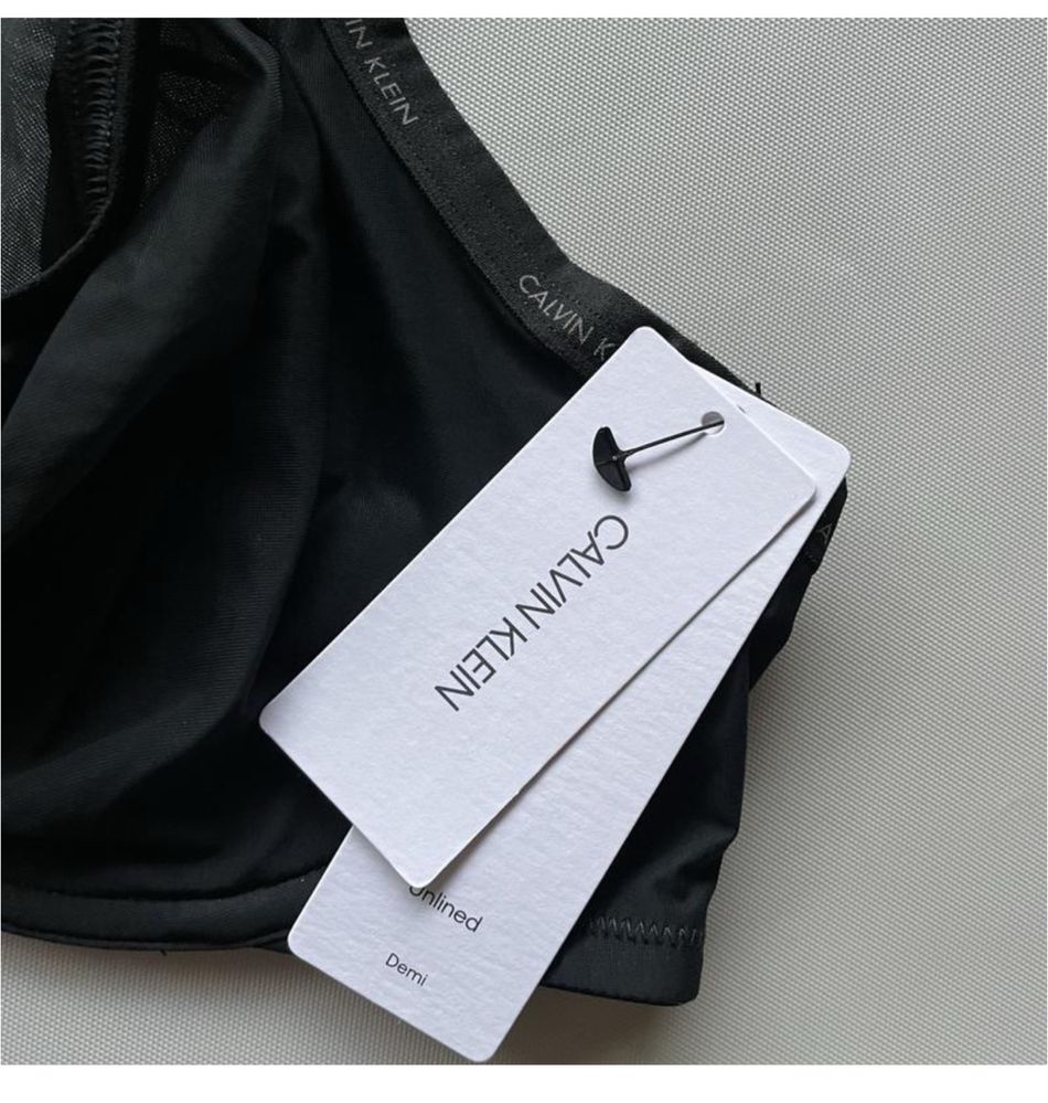 Лиф Calvin Klein
