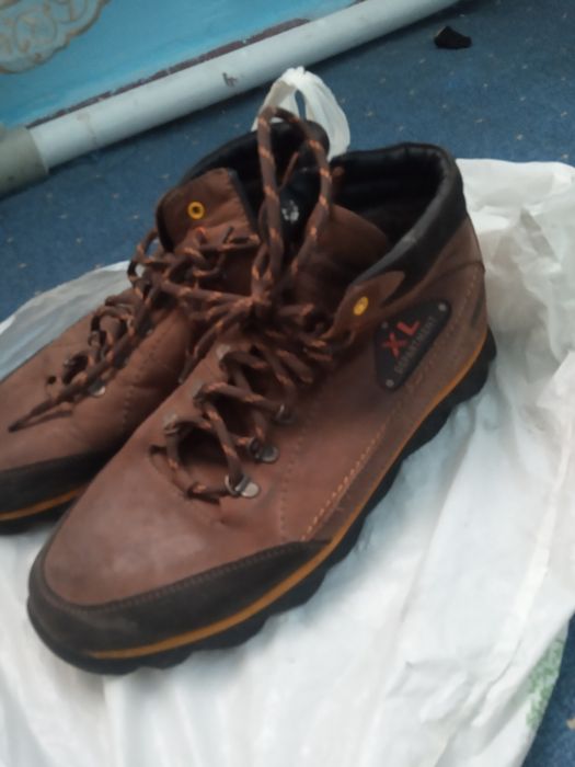 Дуже теплі ботінки 43 розмір