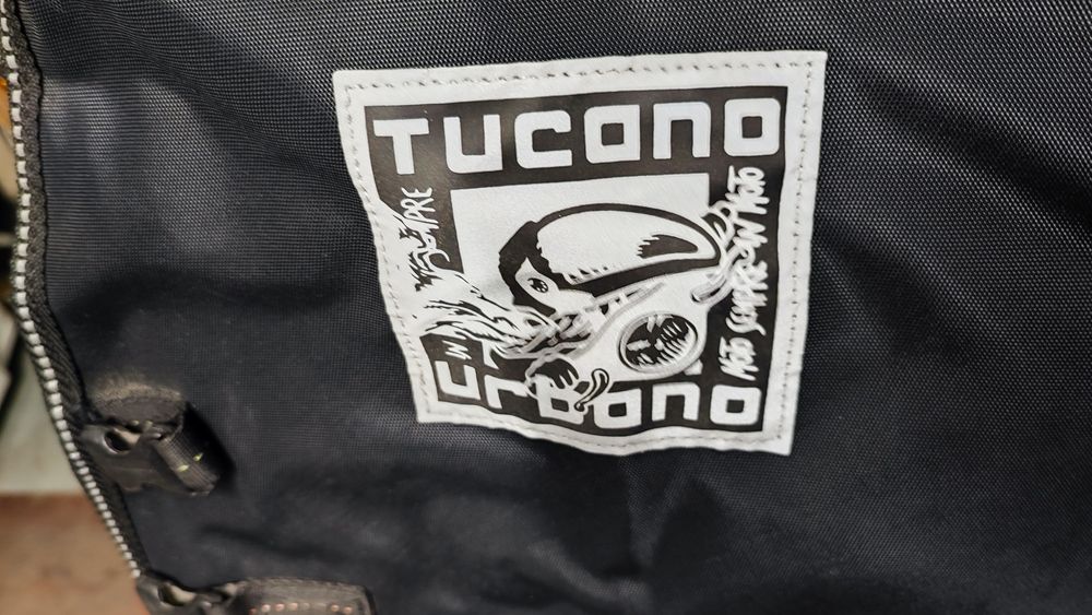 Capa Tucano de proteção de frio e chuva para mota  ou Scooter