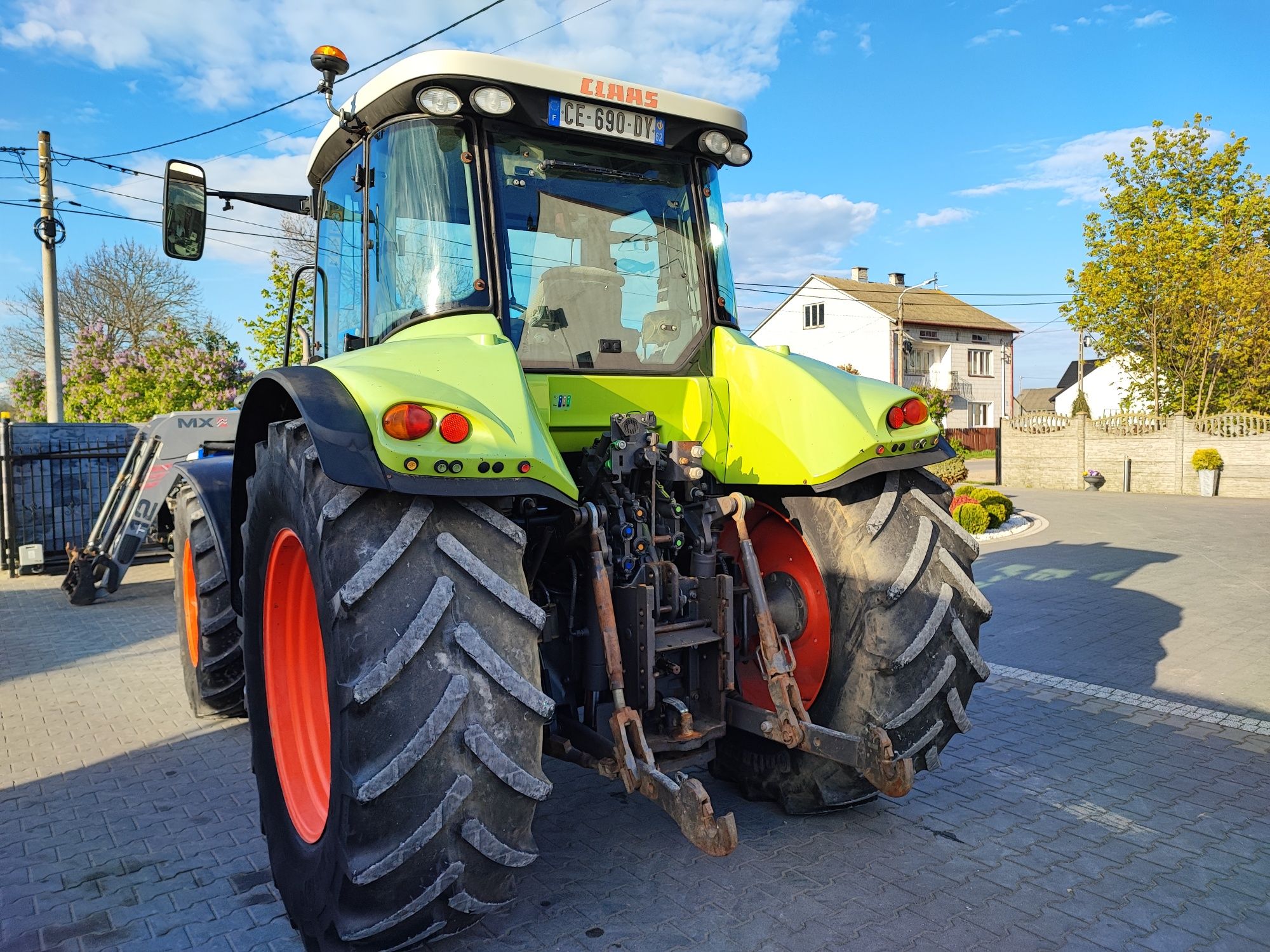 Claas Arion  640