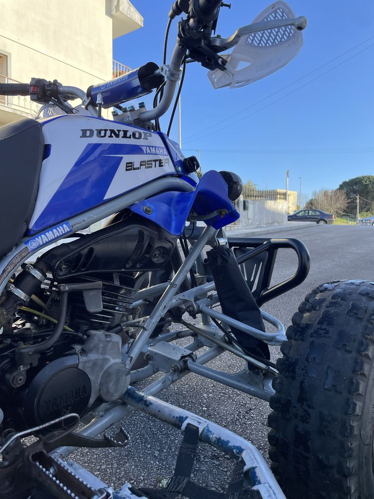 Yamaha blaster yfs 200