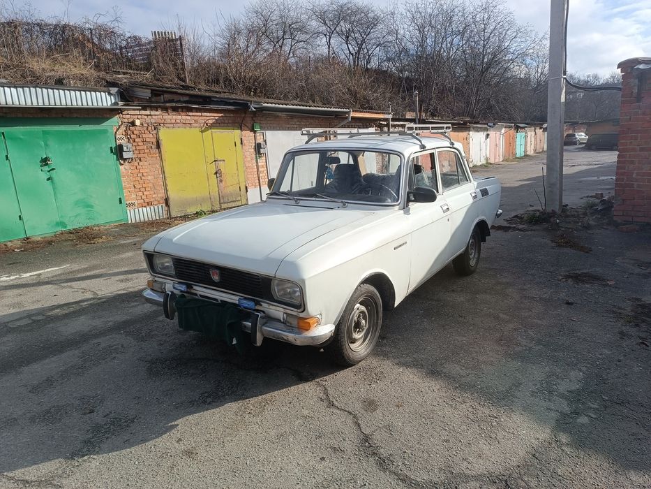 Продам москвич азлк 2140 на повному ходу