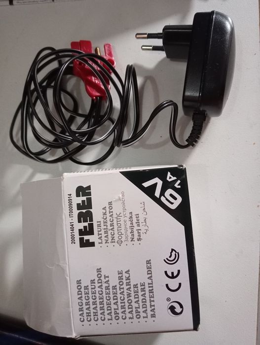 Moto elétrica Feber Princesas Disney