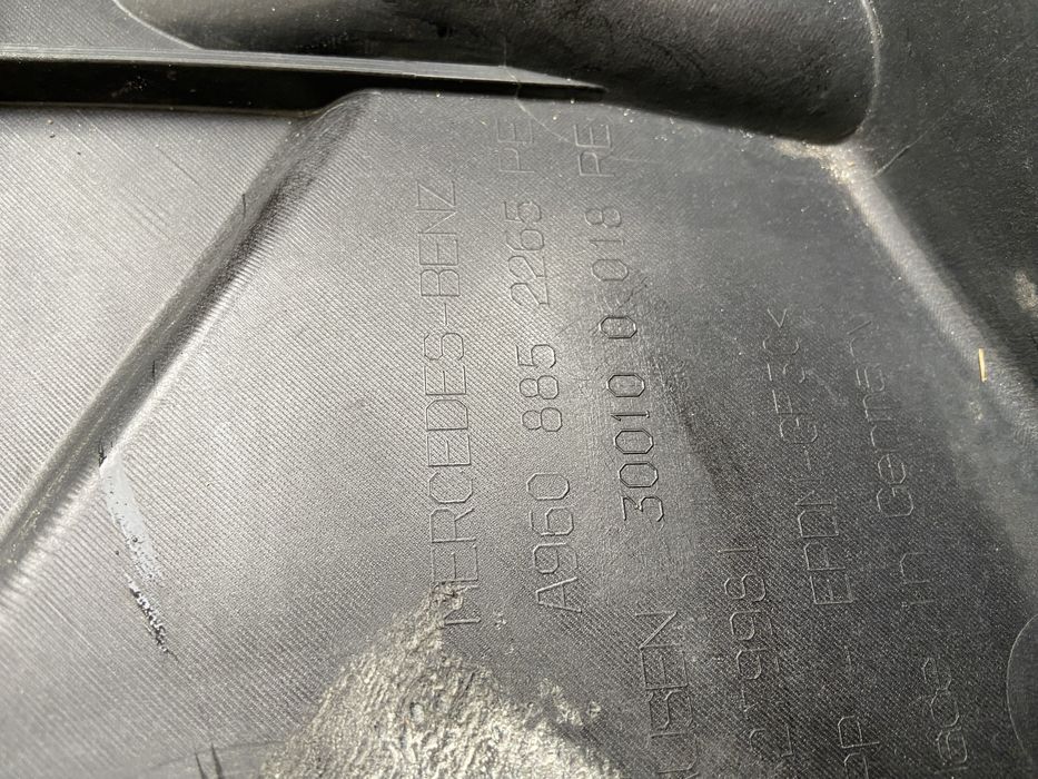 Mercedes mp4 okular garnek obudowa lampy lewe i prawe