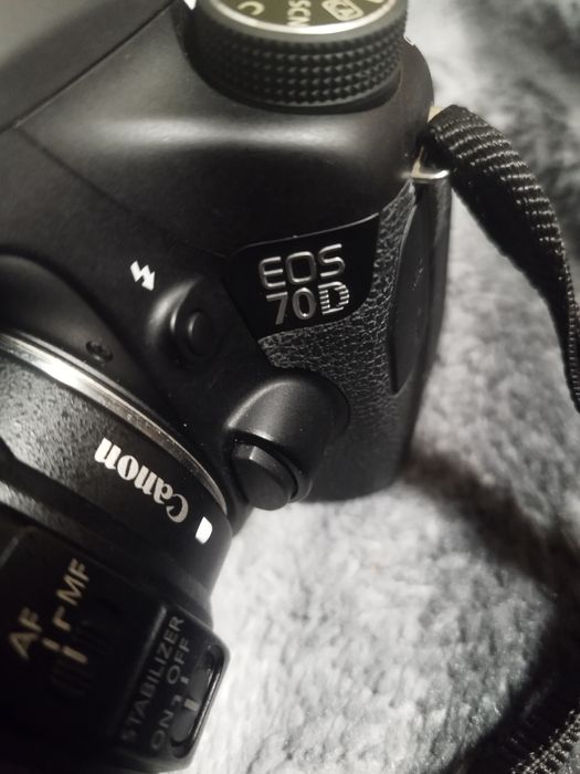 Kamera Canon EOS D70
