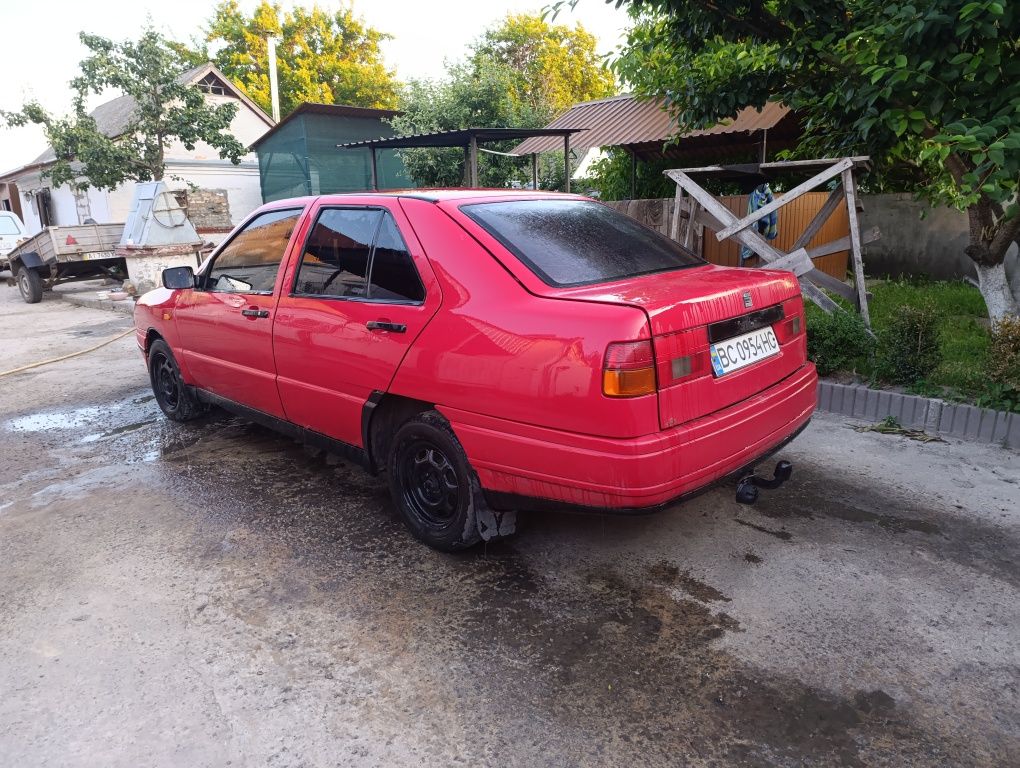 Продам Сеат на ходу