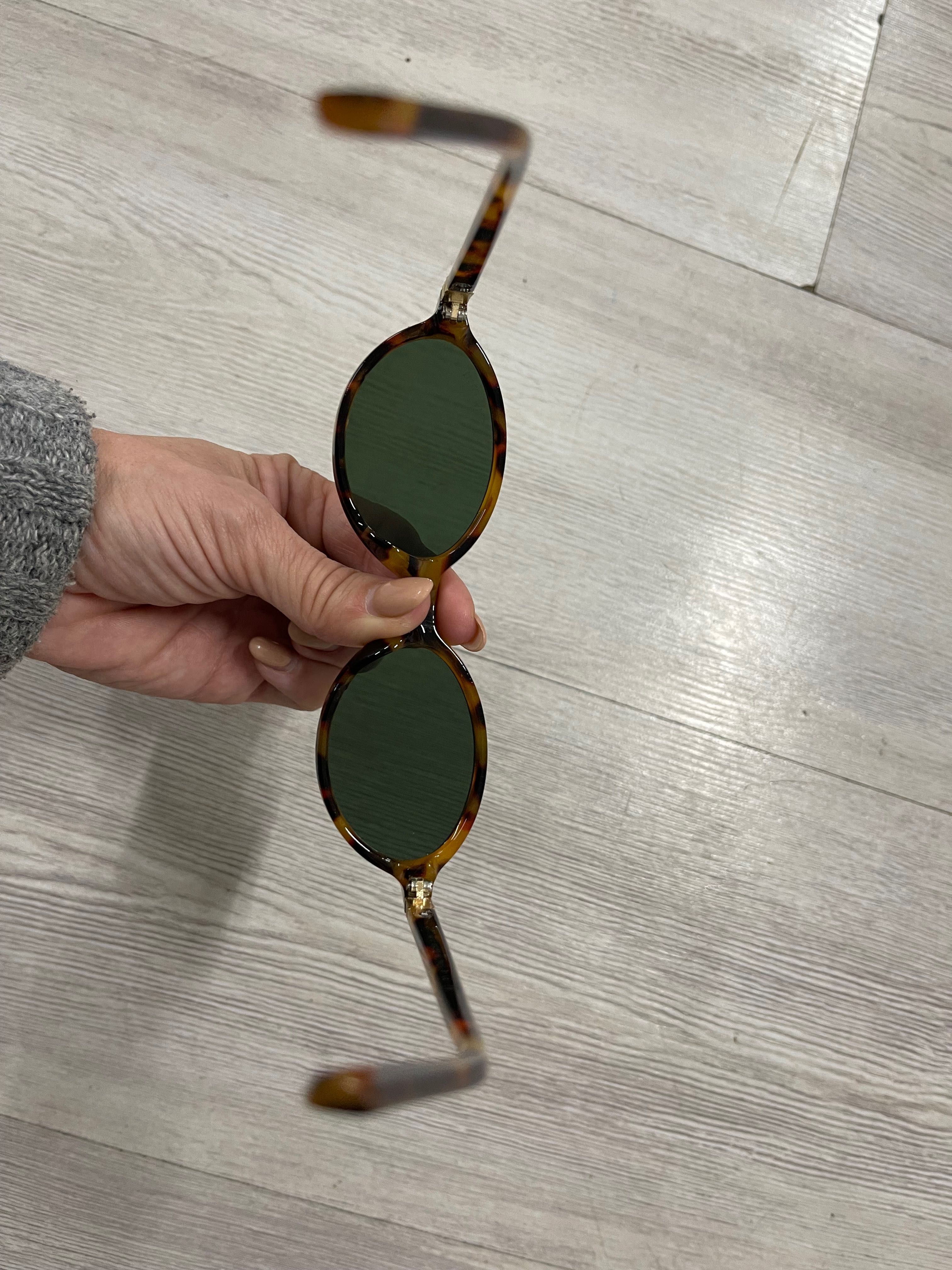 Óculos de sol miu miu