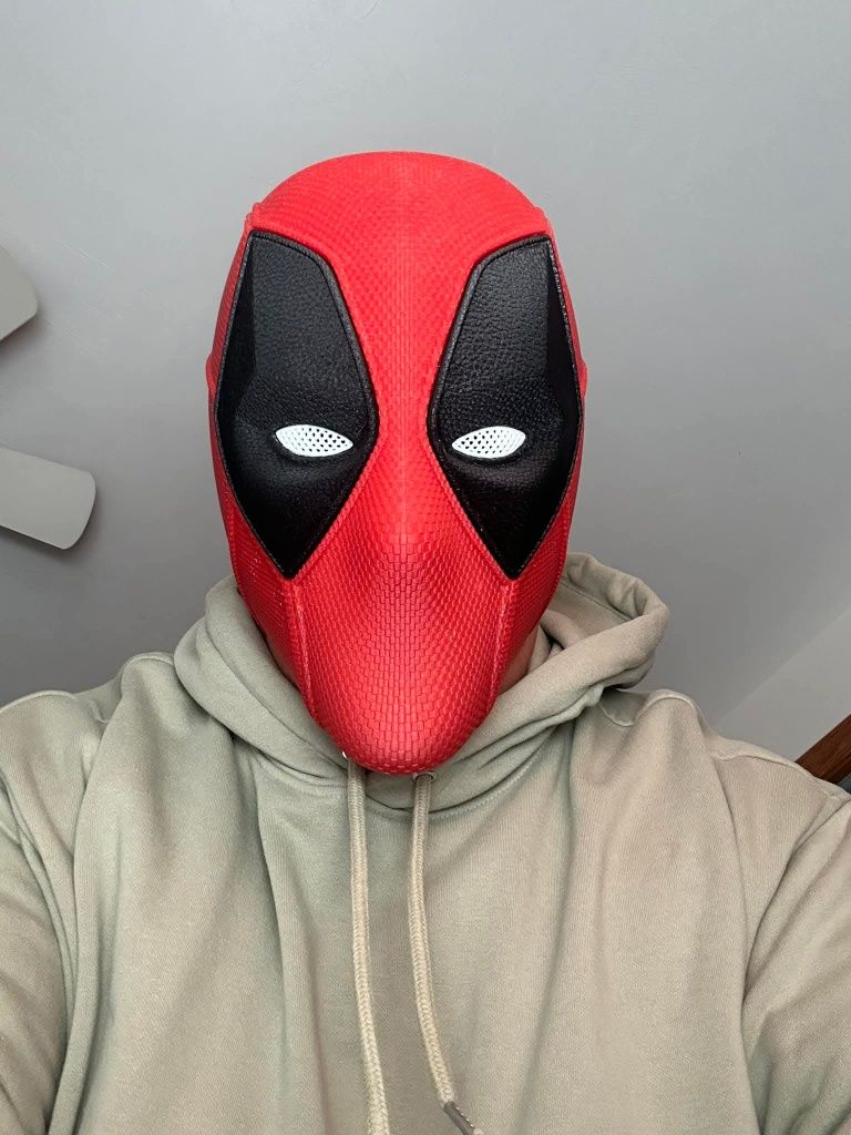 Deadpool e spiderman