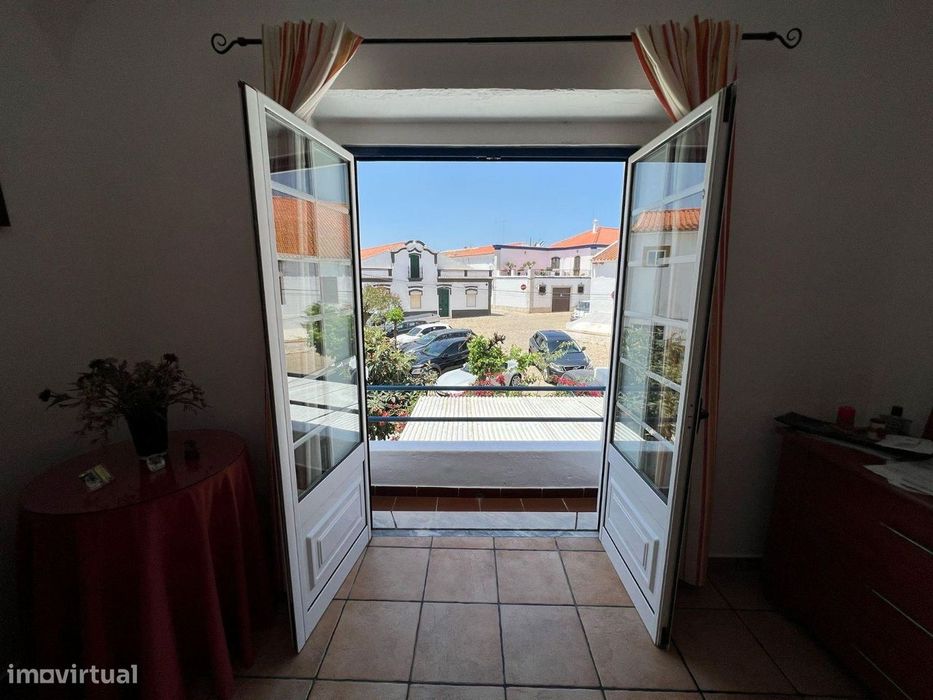 Moradia T3 à venda em Serpa