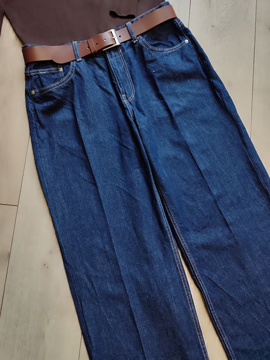 Нові джинси від Bershka,але бірки немає,розмір по бірці 42-буде на 40