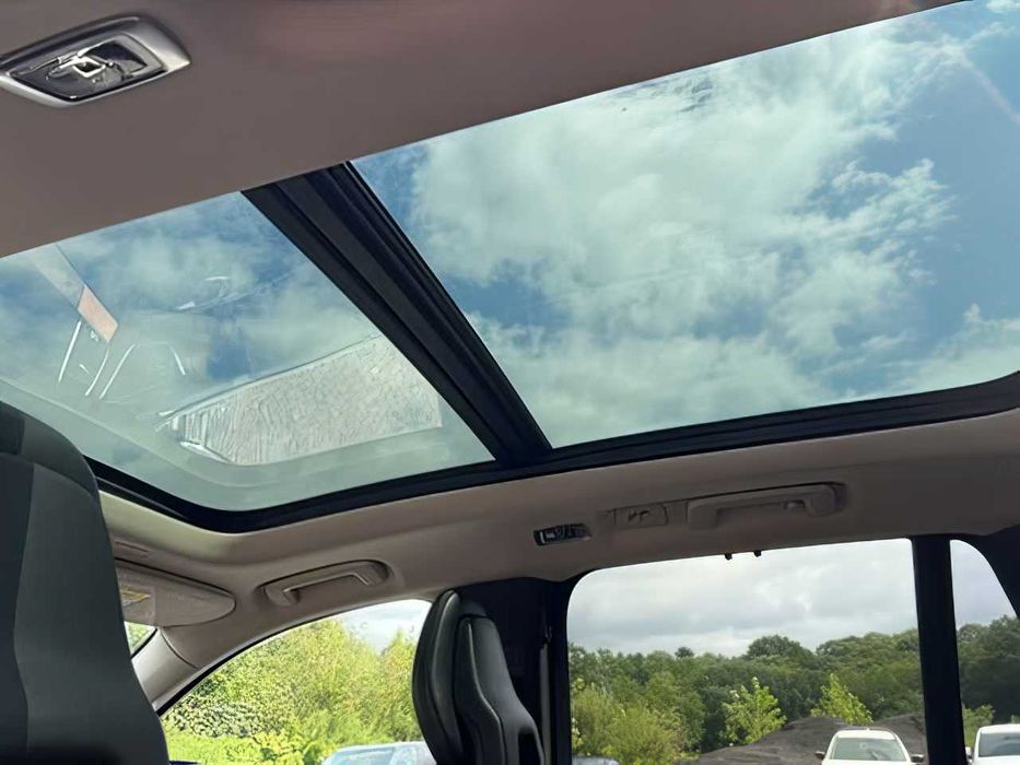 Volvo XC90      2017