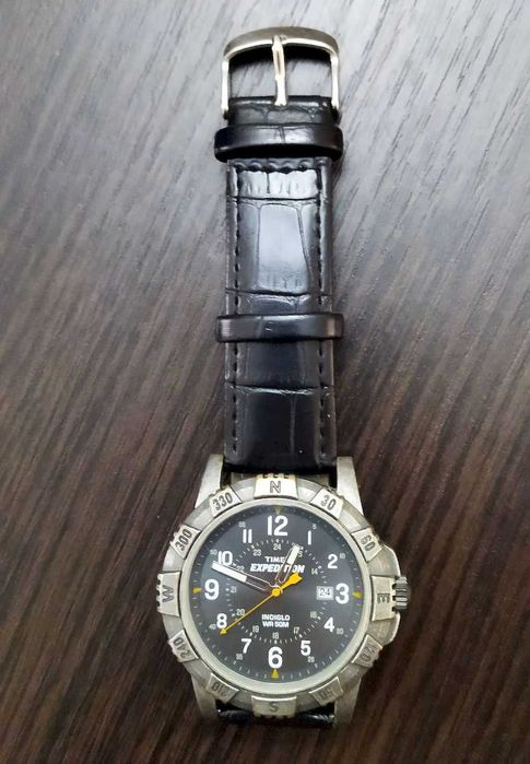 часы Timex Expedition