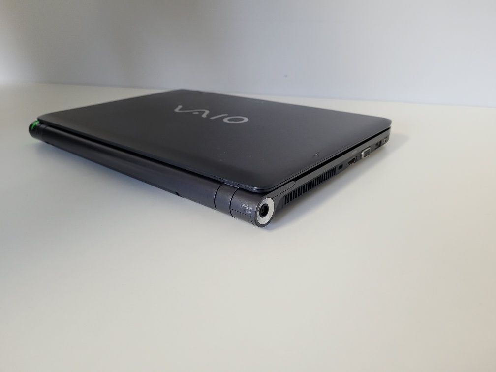 Laptop Sony Vaio- i7, 8gb ram, dysk 500gb, GTX 310m, Podświetlana klaw