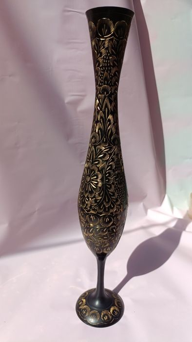 Продам вазу з латуні